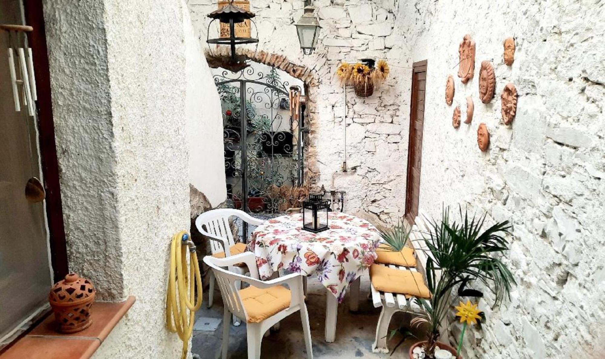 "Sapore Di Liguria" In Antico Borgo Terzorio Экстерьер фото